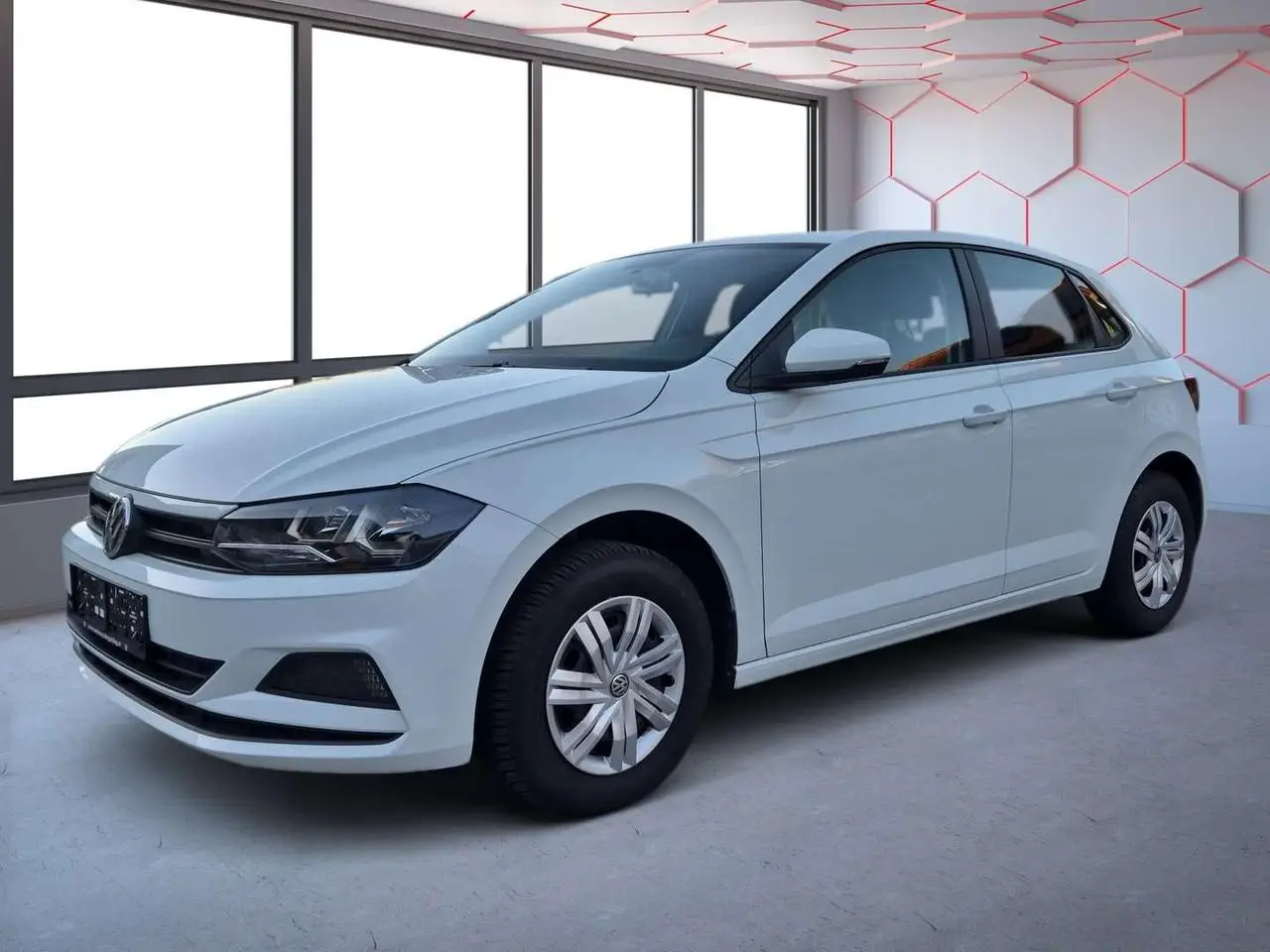 Photo 1 : Volkswagen Polo 2019 Petrol