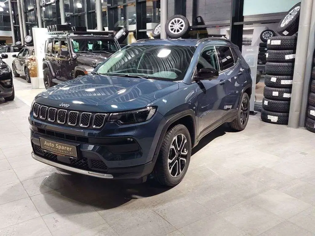 Photo 1 : Jeep Compass 2023 Essence