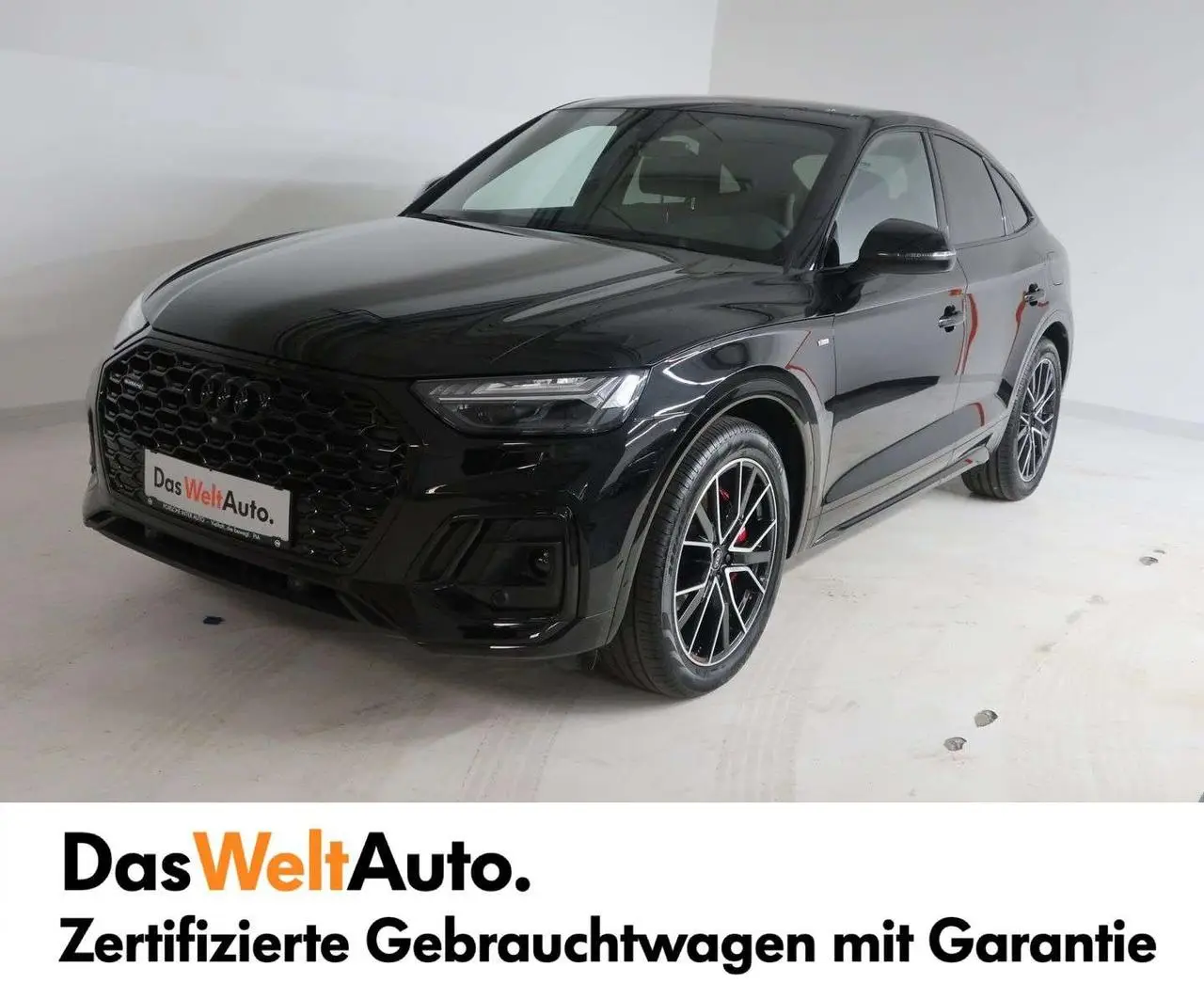 Photo 1 : Audi Q5 2024 Hybrid