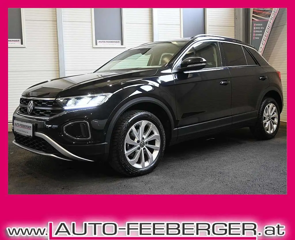 Photo 1 : Volkswagen T-roc 2023 Petrol