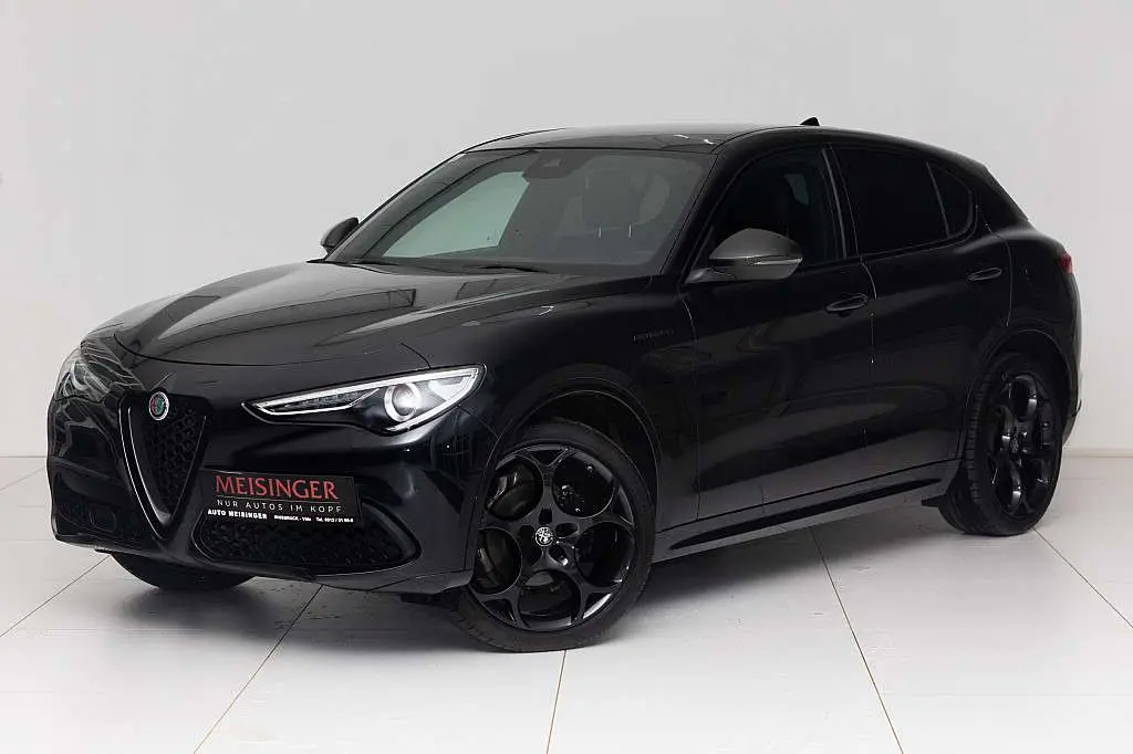 Photo 1 : Alfa Romeo Stelvio 2022 Petrol