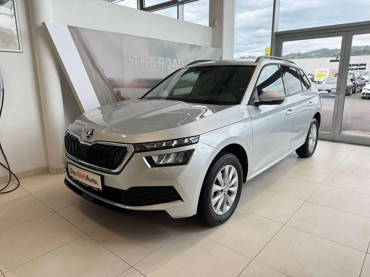 Photo 1 : Skoda Kamiq 2023 Petrol