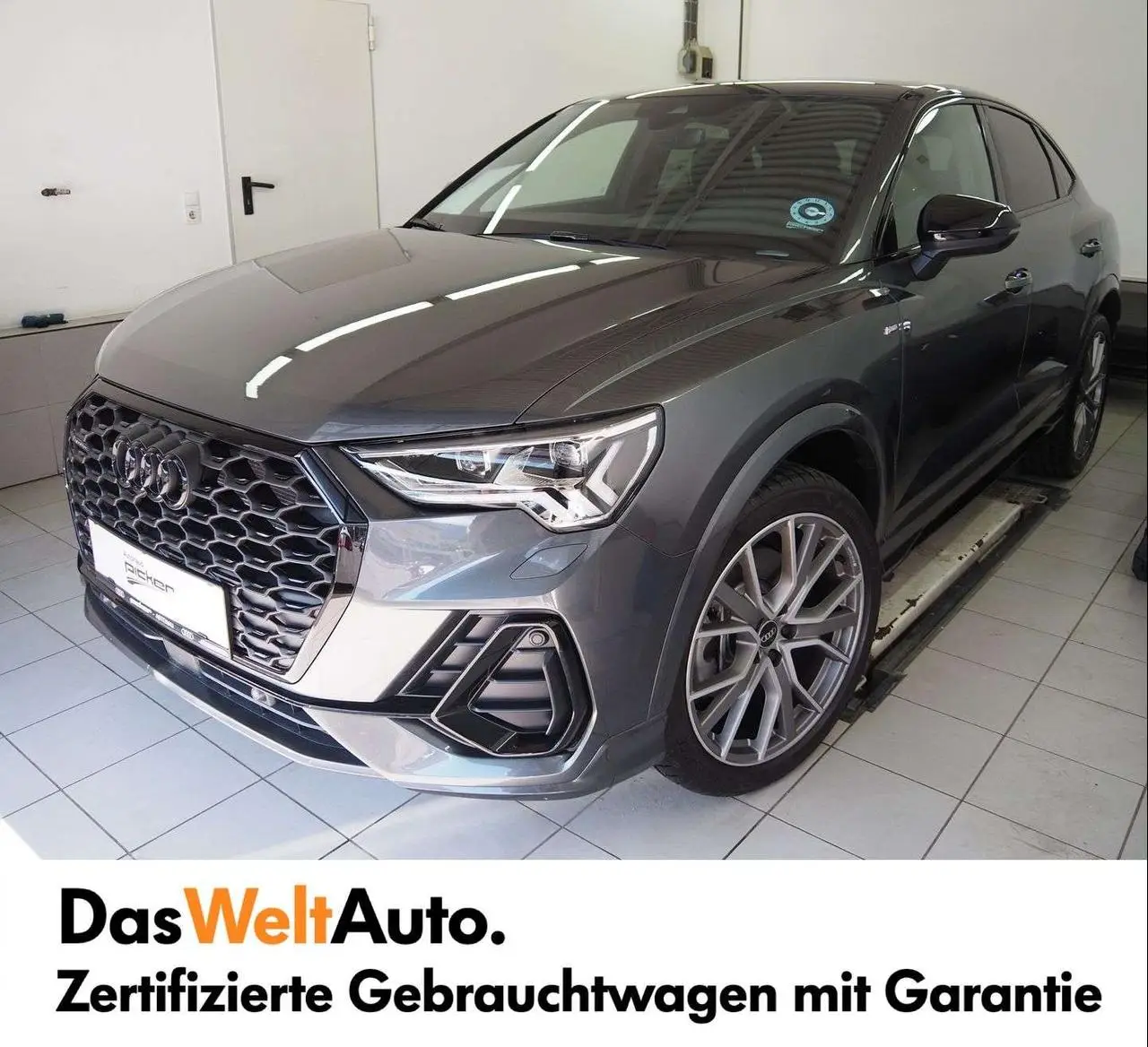 Photo 1 : Audi Q3 2024 Diesel