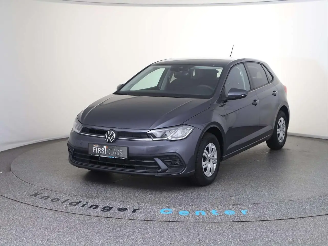 Photo 1 : Volkswagen Polo 2024 Petrol