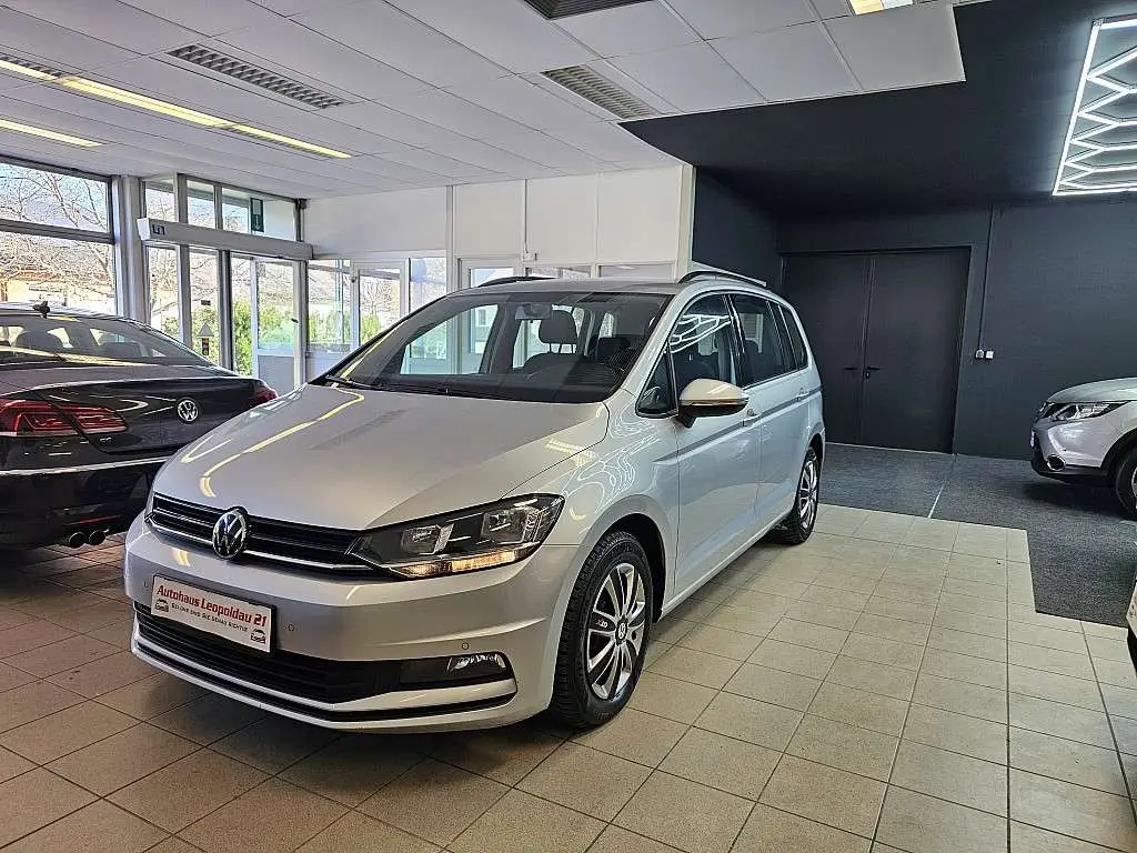 Photo 1 : Volkswagen Touran 2021 Diesel