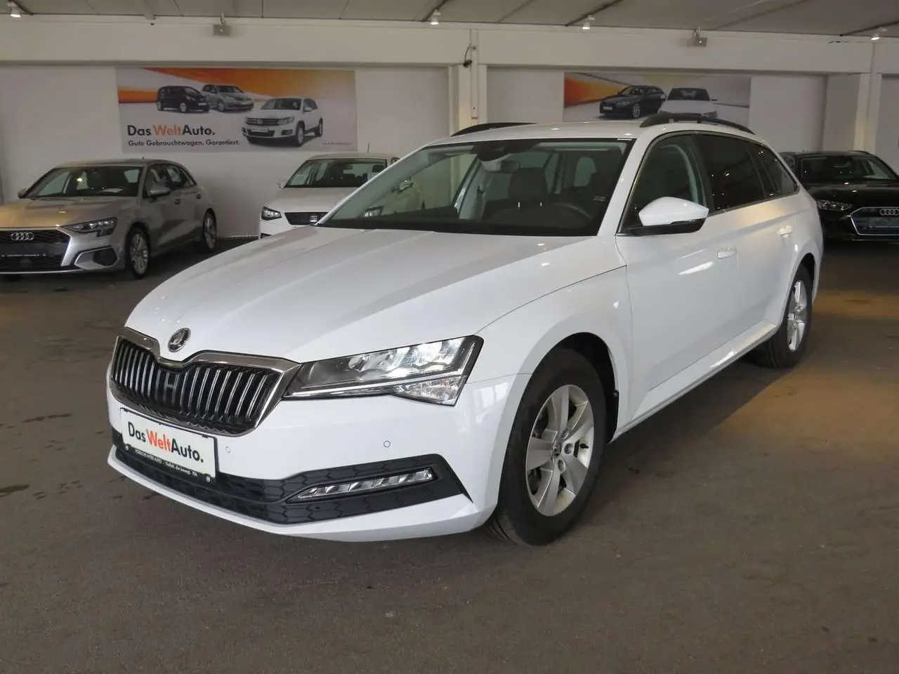 Photo 1 : Skoda Superb 2023 Diesel