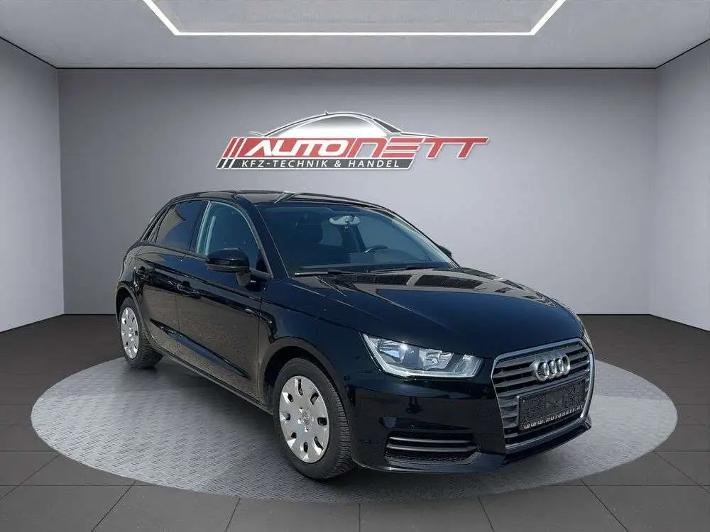 Photo 1 : Audi A1 2018 Essence