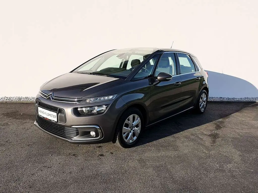 Photo 1 : Citroen C4 2019 Petrol