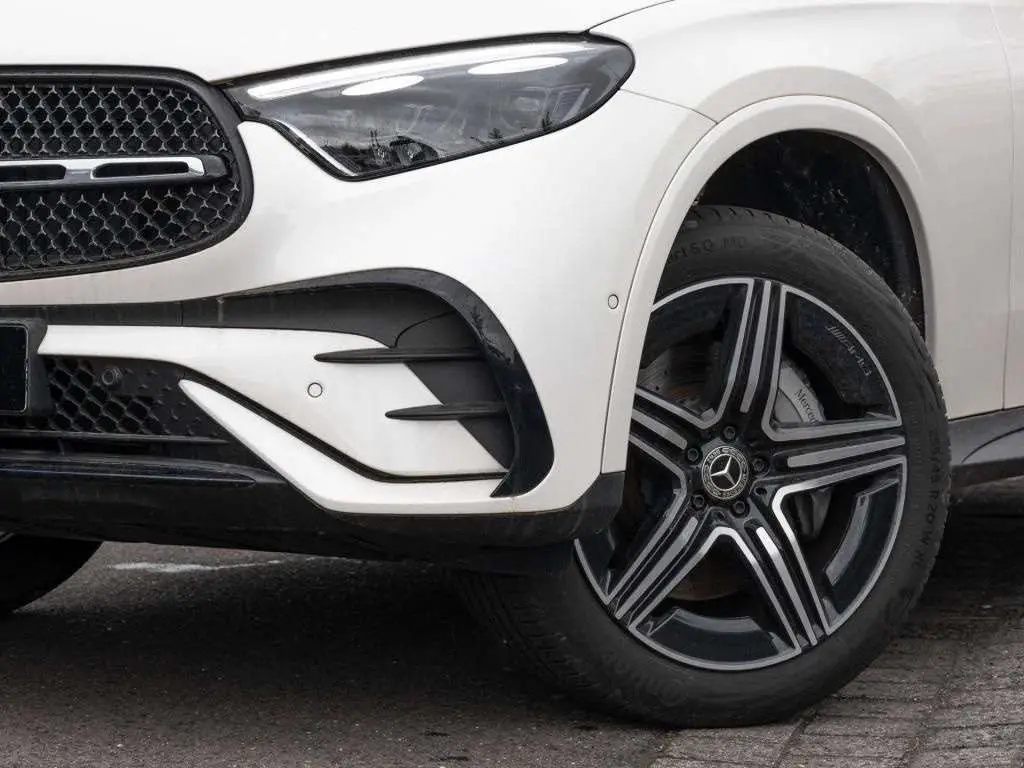 Photo 1 : Mercedes-benz Classe Glc 2023 Hybride