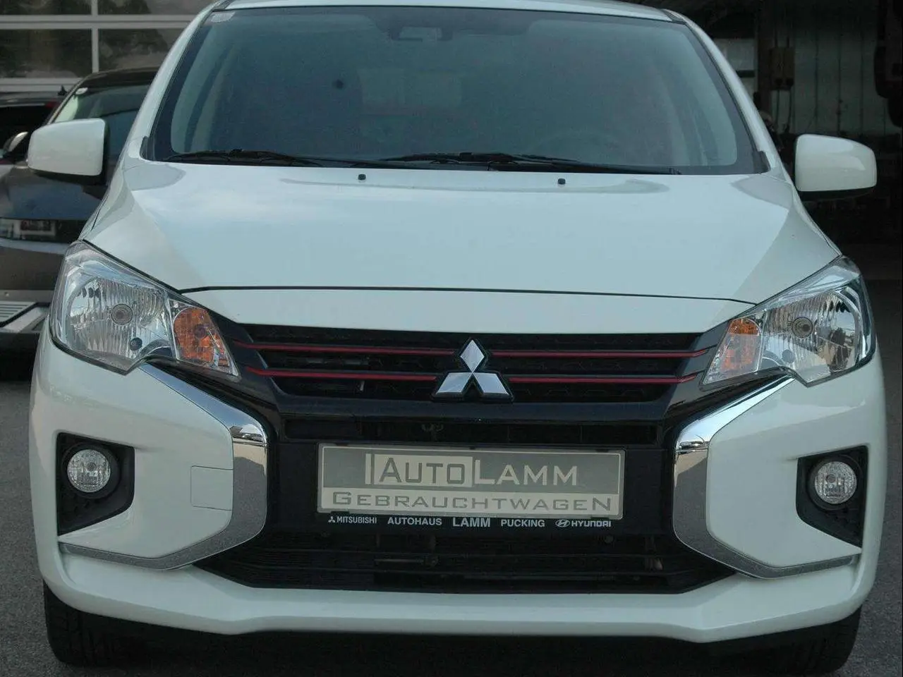 Photo 1 : Mitsubishi Space Star 2022 Petrol