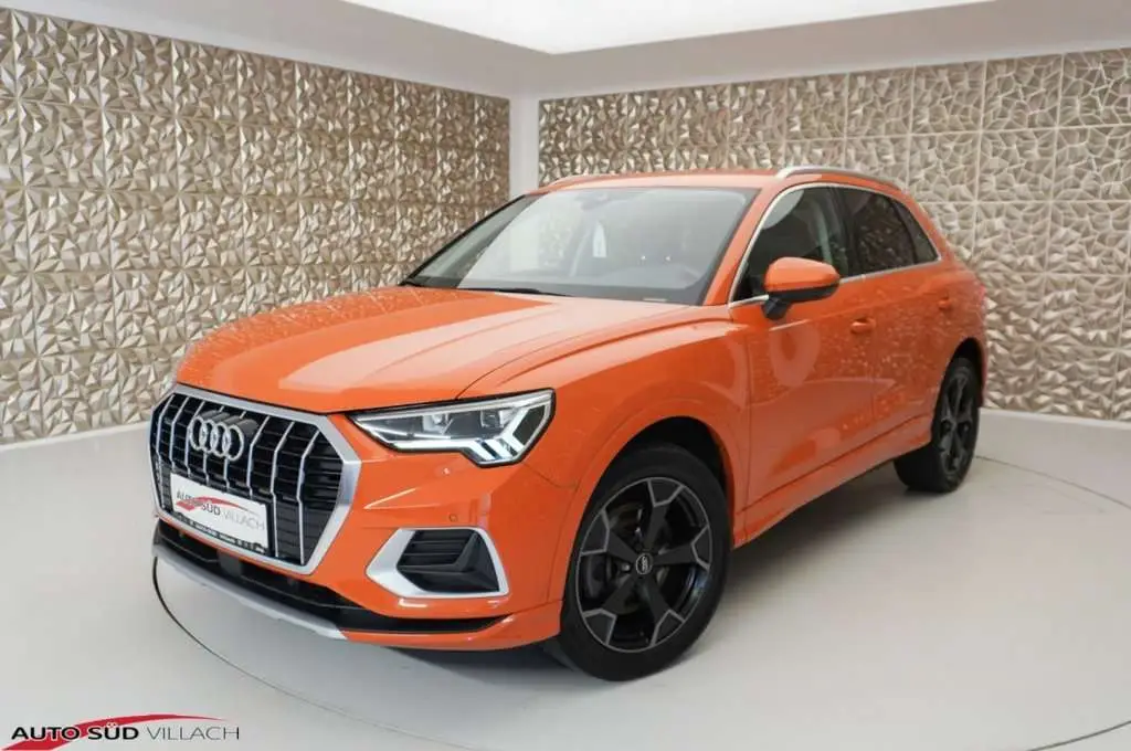 Photo 1 : Audi Q3 2019 Petrol