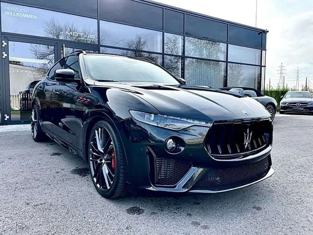 Photo 1 : Maserati Levante 2022 Petrol