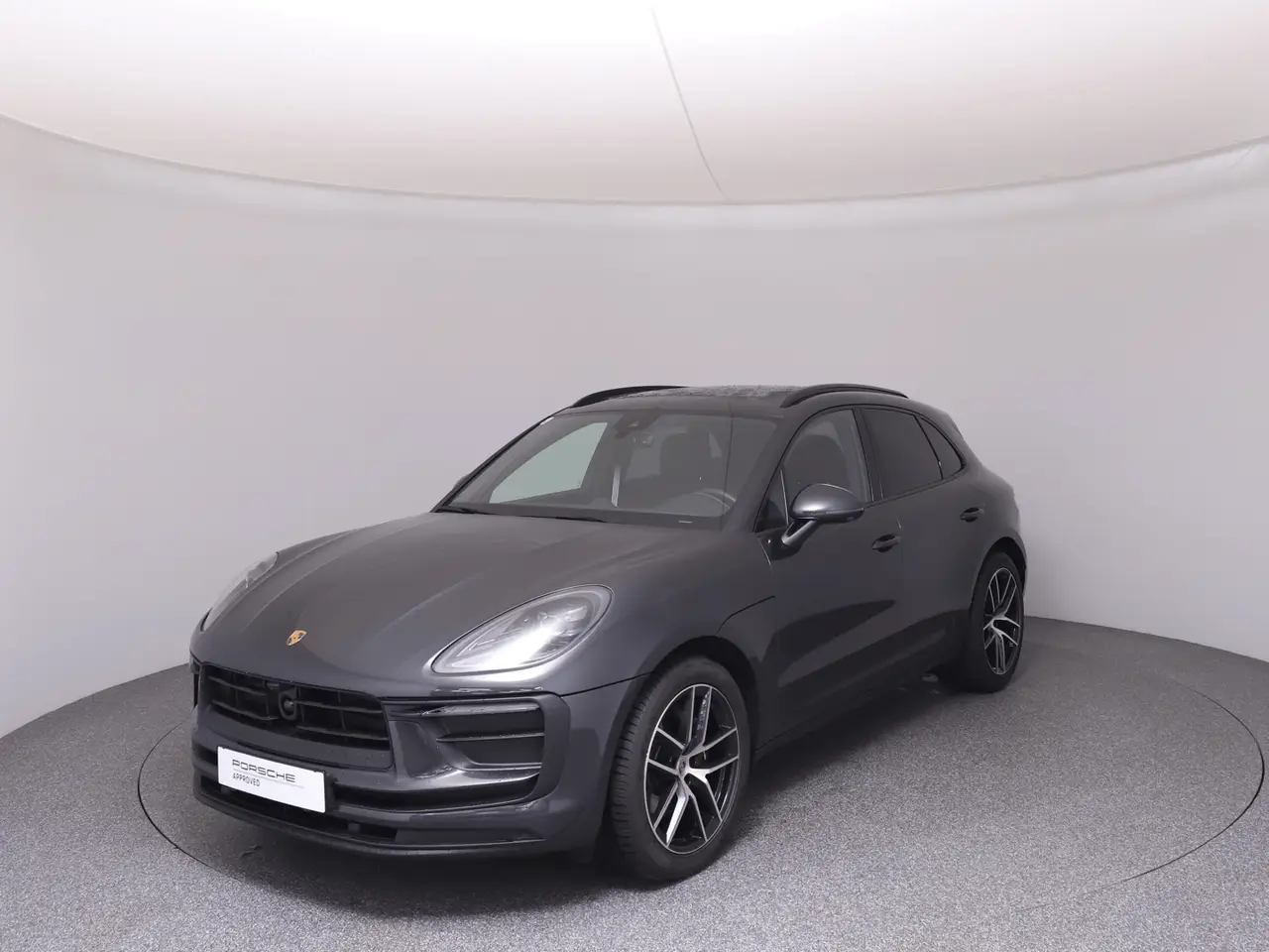 Photo 1 : Porsche Macan 2024 Petrol