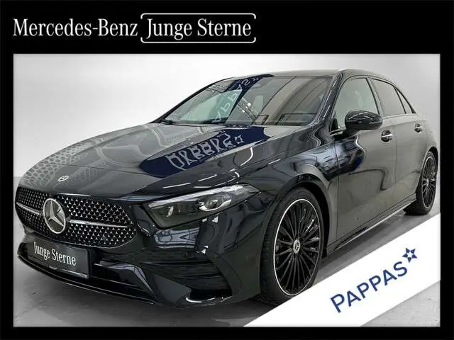 Photo 1 : Mercedes-benz Classe A 2023 Petrol