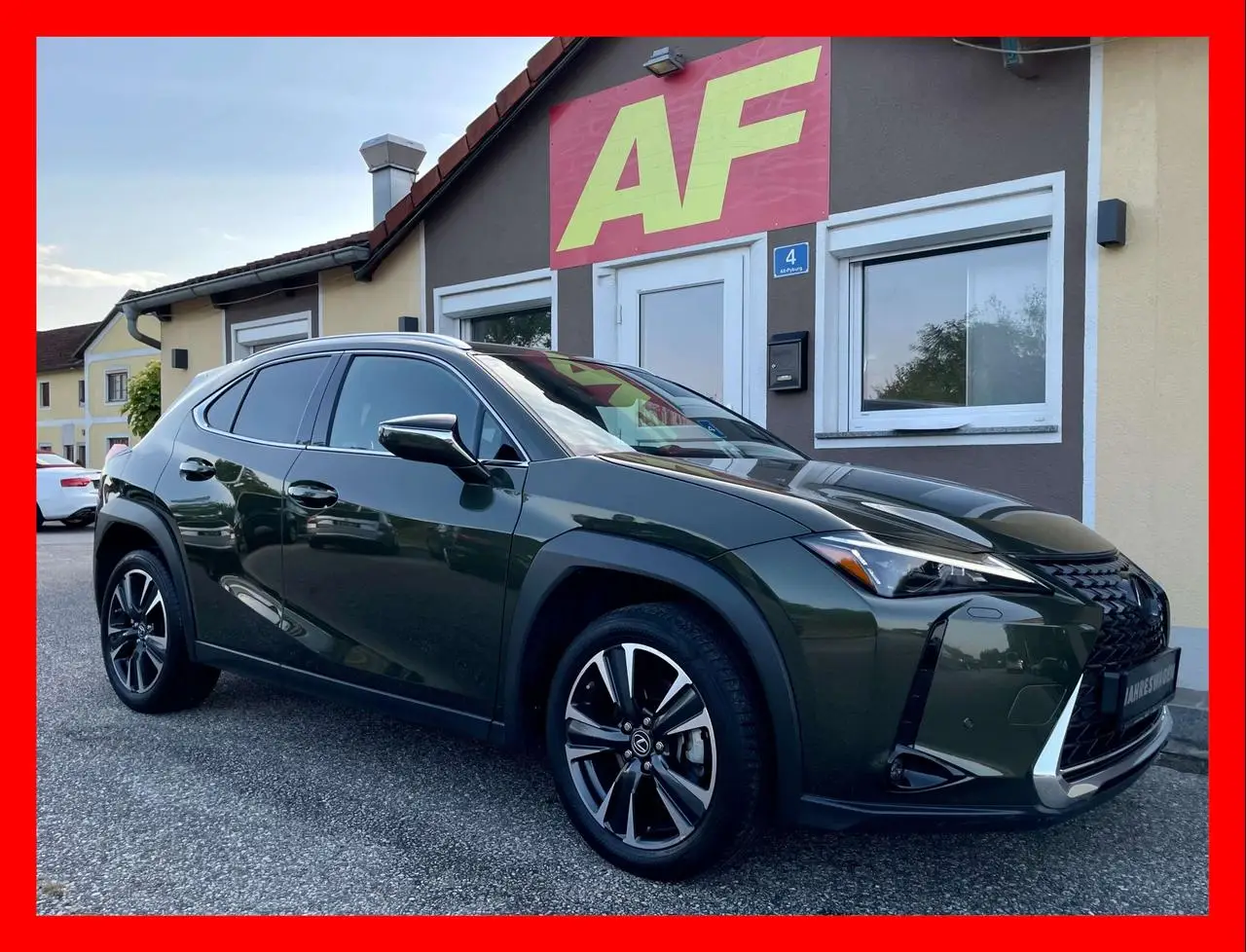 Photo 1 : Lexus Ux 2024 Hybride