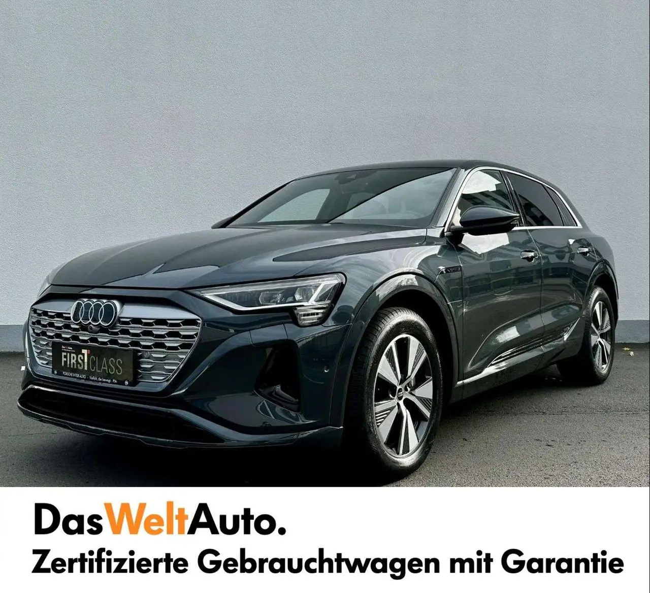 Photo 1 : Audi Q8 2023 Electric