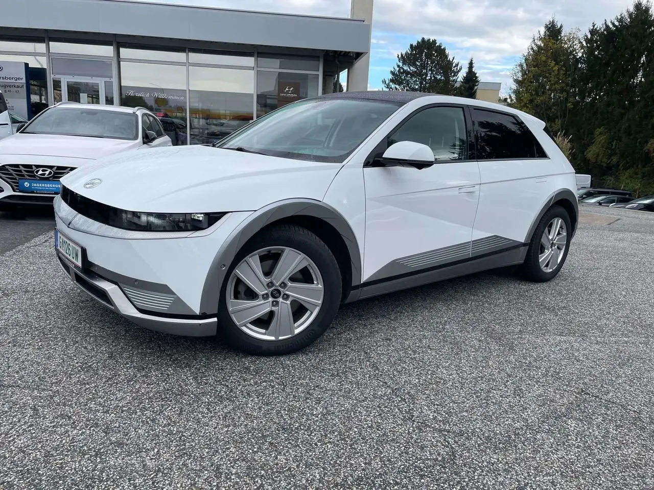 Photo 1 : Hyundai Ioniq 2021 Electric