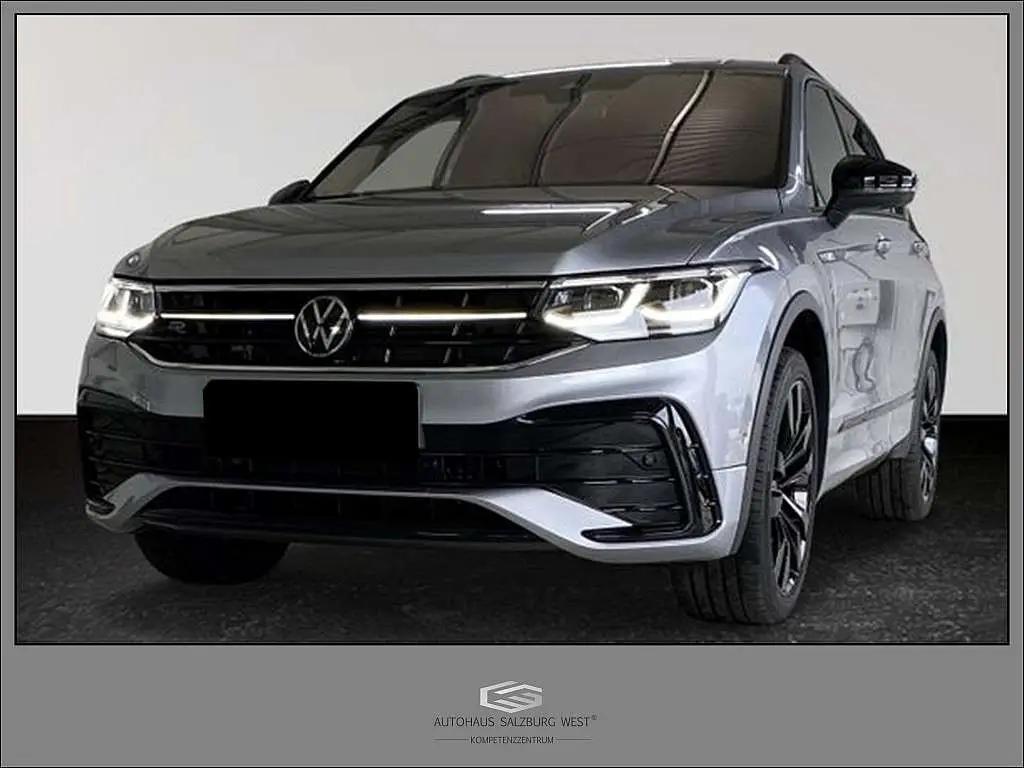 Photo 1 : Volkswagen Tiguan 2023 Essence