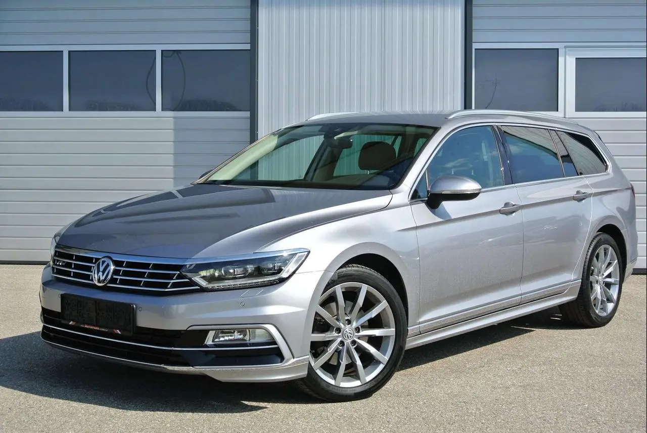 Photo 1 : Volkswagen Passat 2018 Diesel