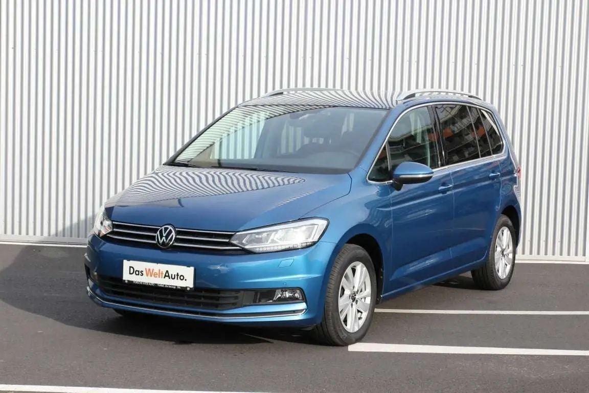 Photo 1 : Volkswagen Touran 2022 Petrol