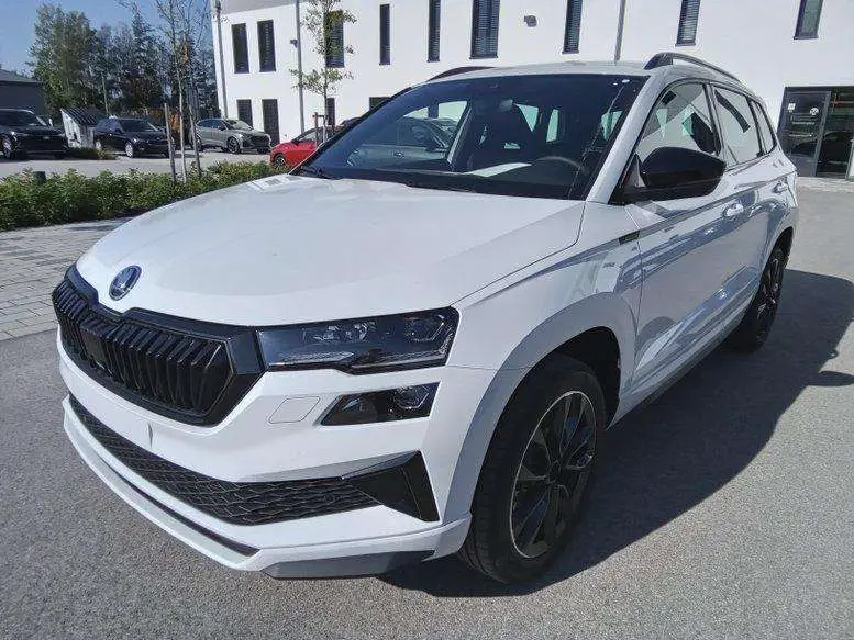 Photo 1 : Skoda Karoq 2024 Petrol