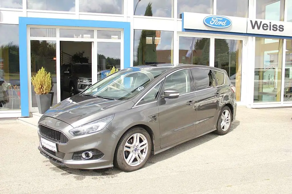 Photo 1 : Ford S-max 2016 Diesel