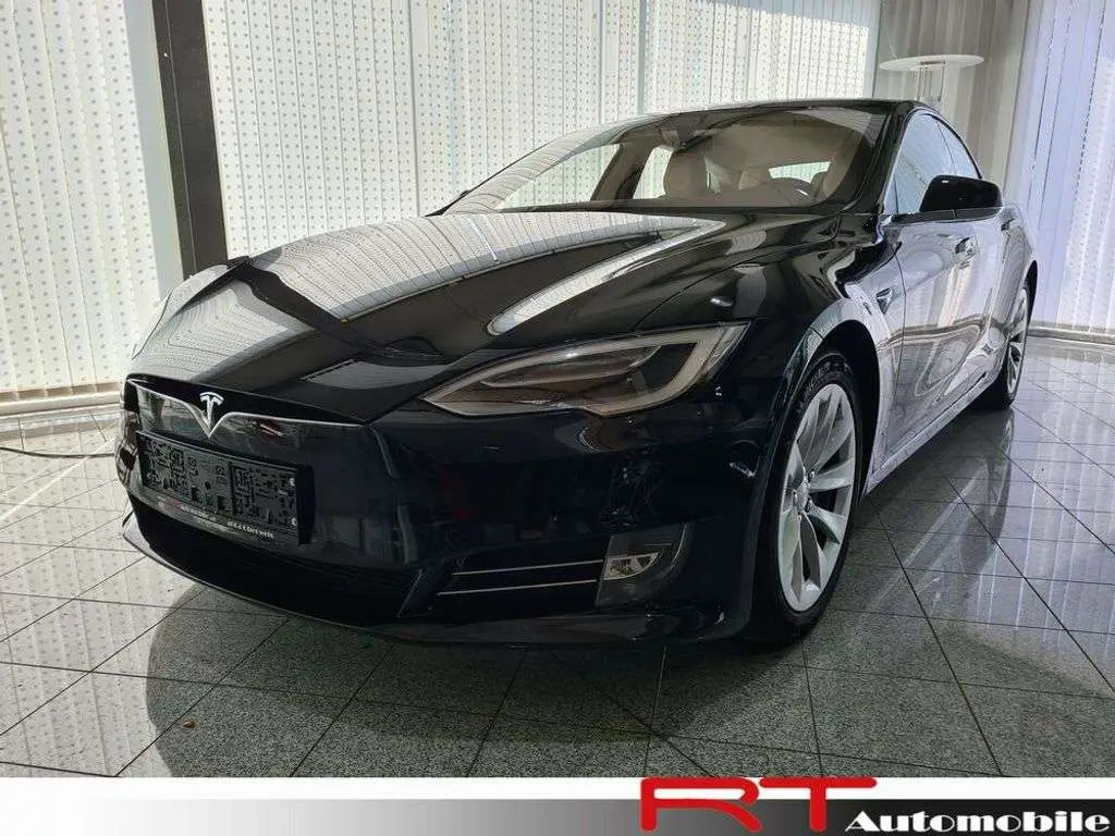 Photo 1 : Tesla Model S 2017 Électrique