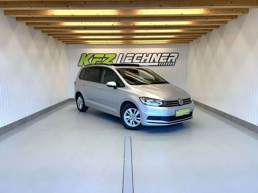 Photo 1 : Volkswagen Touran 2019 Diesel