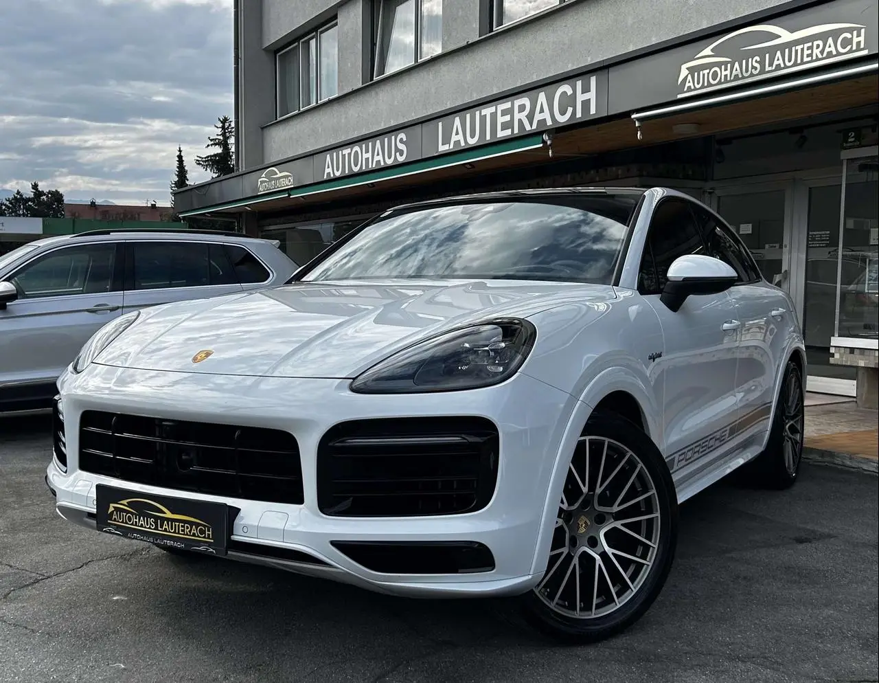 Photo 1 : Porsche Cayenne 2023 Hybride