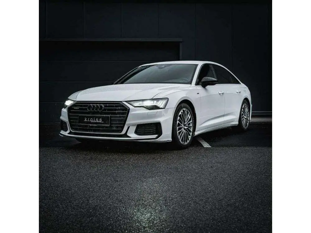 Photo 1 : Audi A6 2020 Petrol