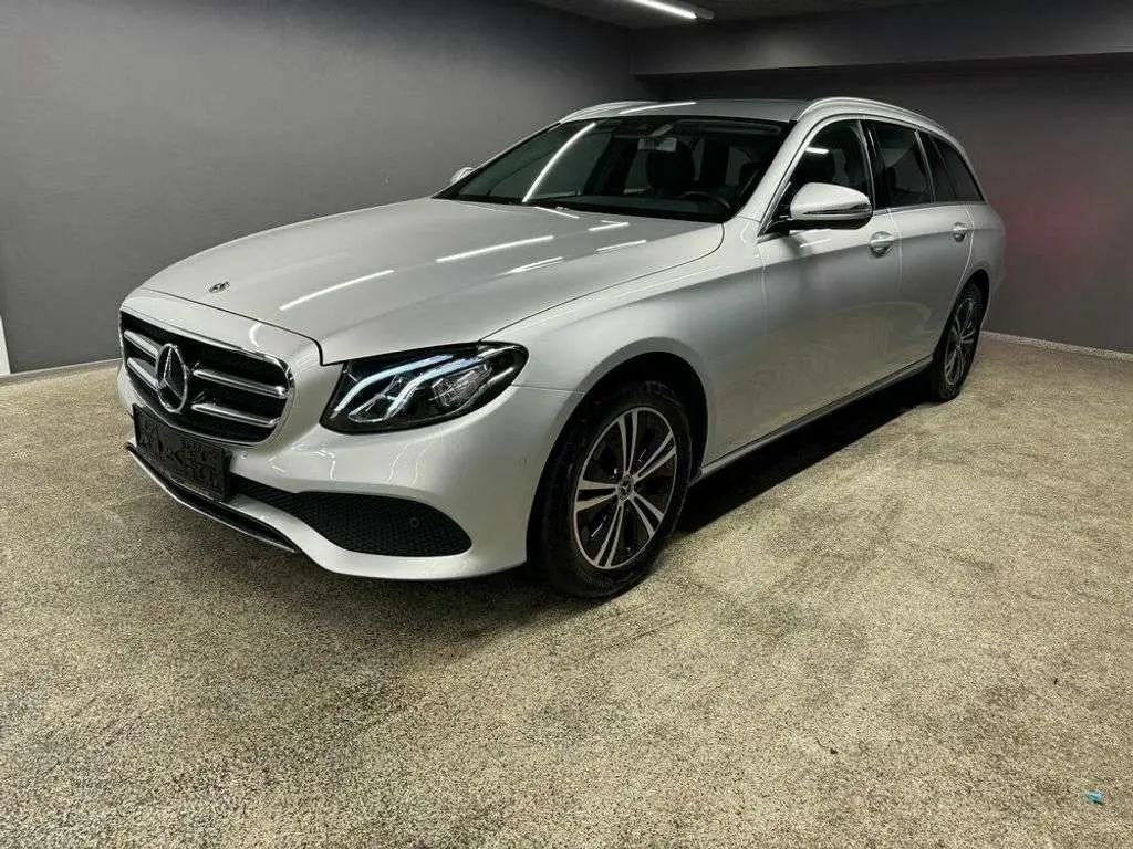 Photo 1 : Mercedes-benz Classe E 2020 Diesel