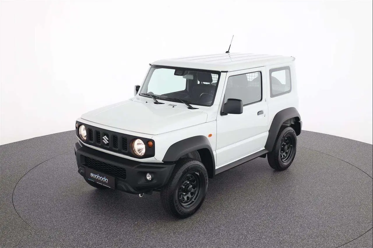 Photo 1 : Suzuki Jimny 2024 Essence