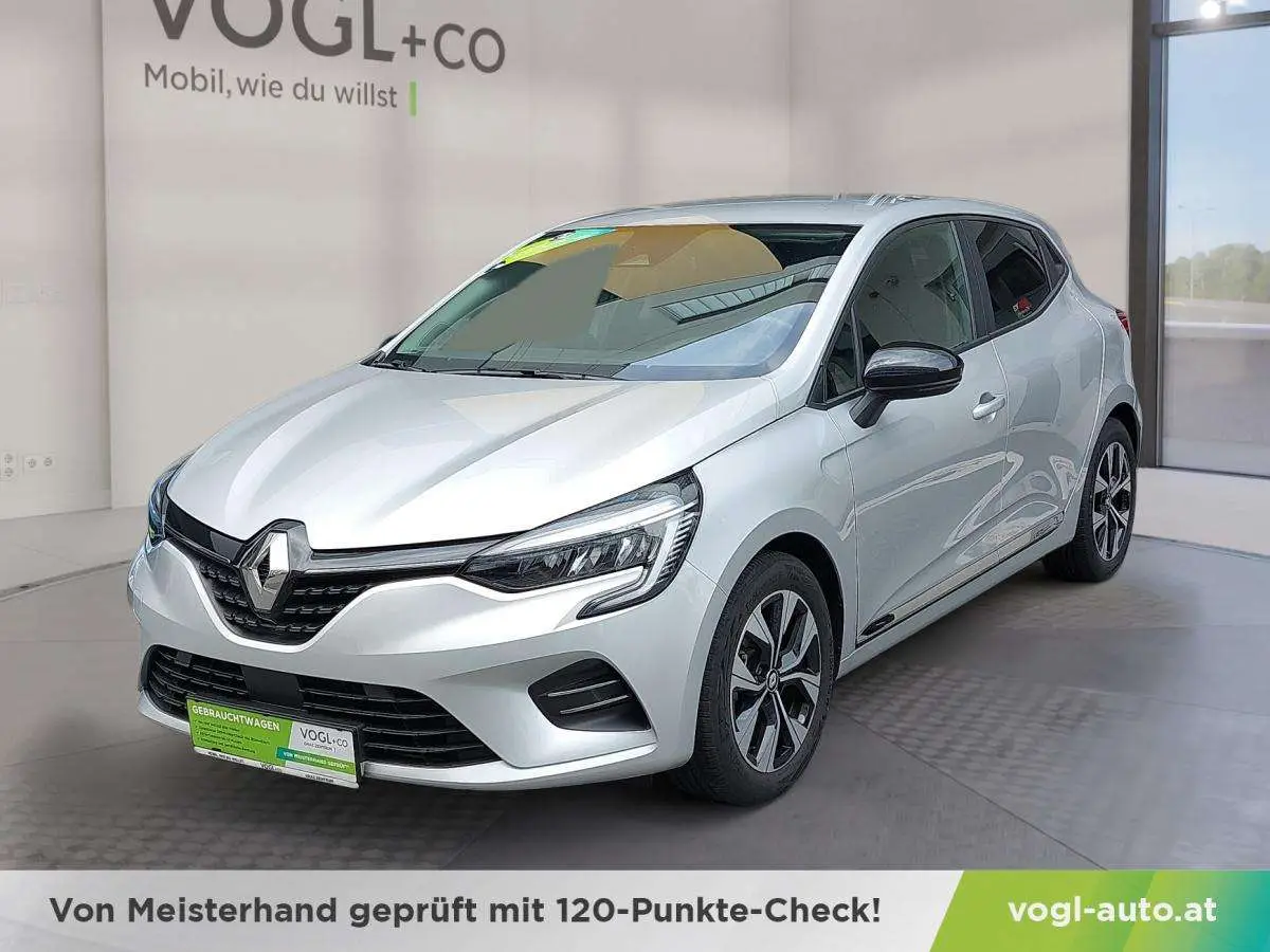 Photo 1 : Renault Clio 2023 Essence