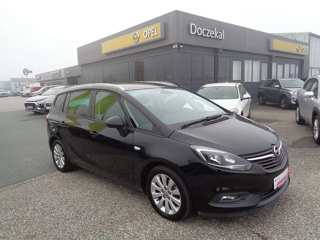 Photo 1 : Opel Zafira 2019 Diesel