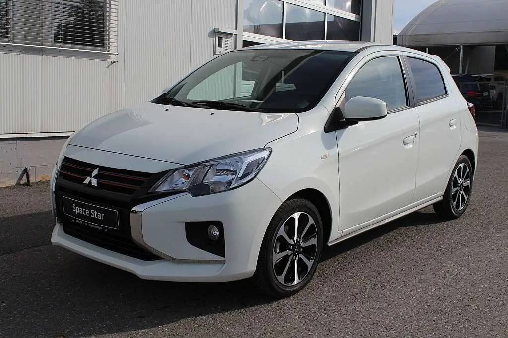 Photo 1 : Mitsubishi Space Star 2024 Petrol