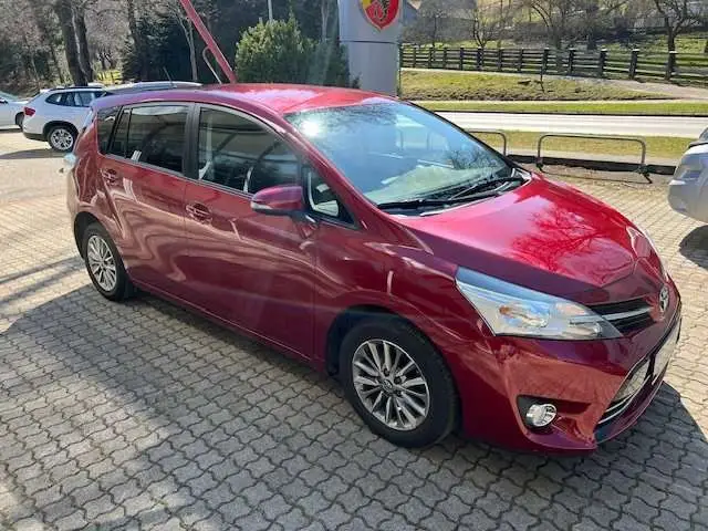 Photo 1 : Toyota Verso 2017 Diesel