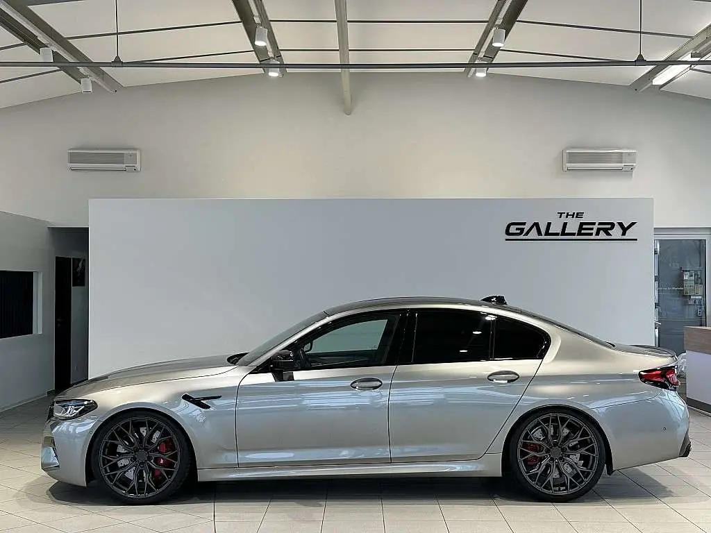 Photo 1 : Bmw M5 2020 Essence