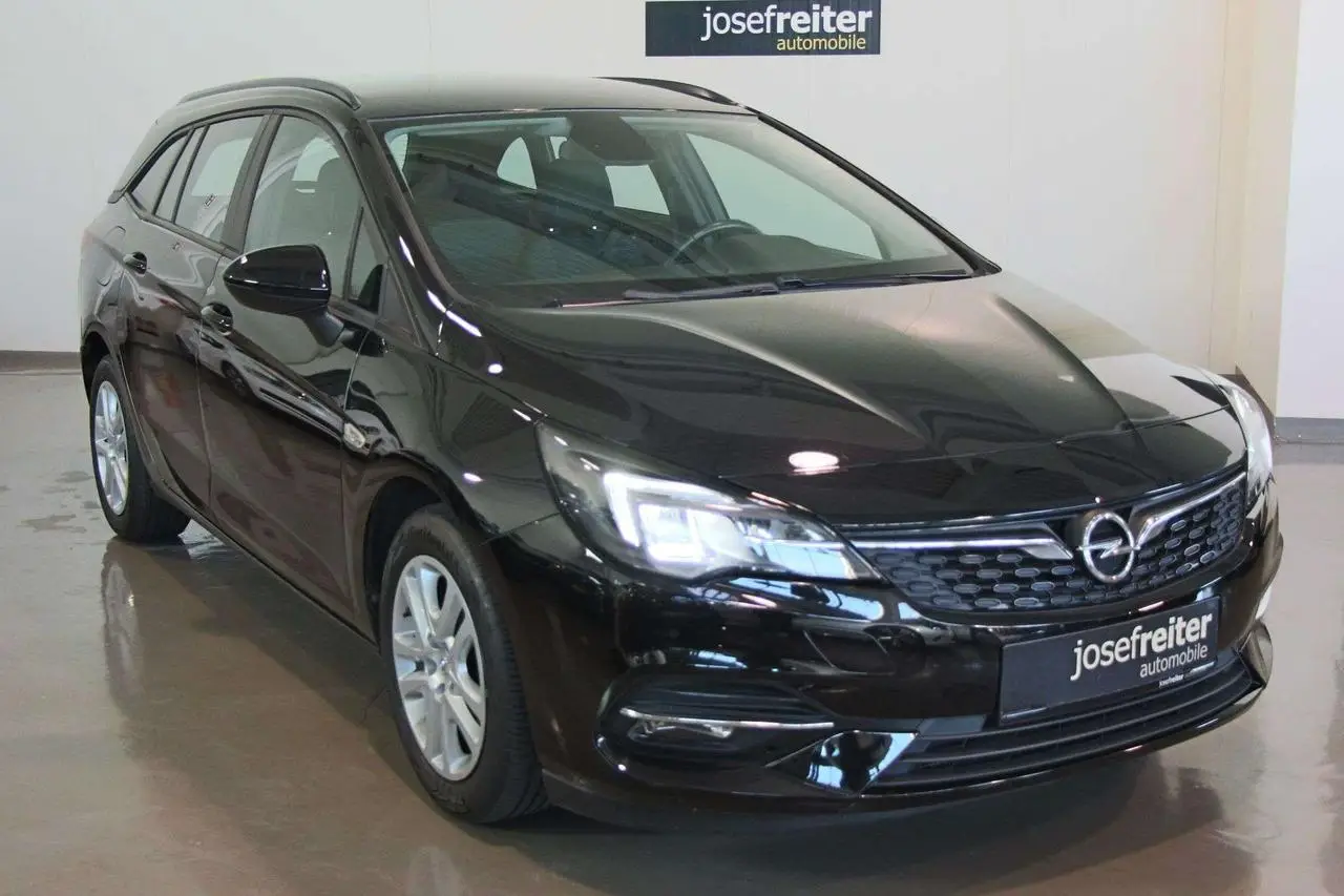 Photo 1 : Opel Astra 2022 Diesel