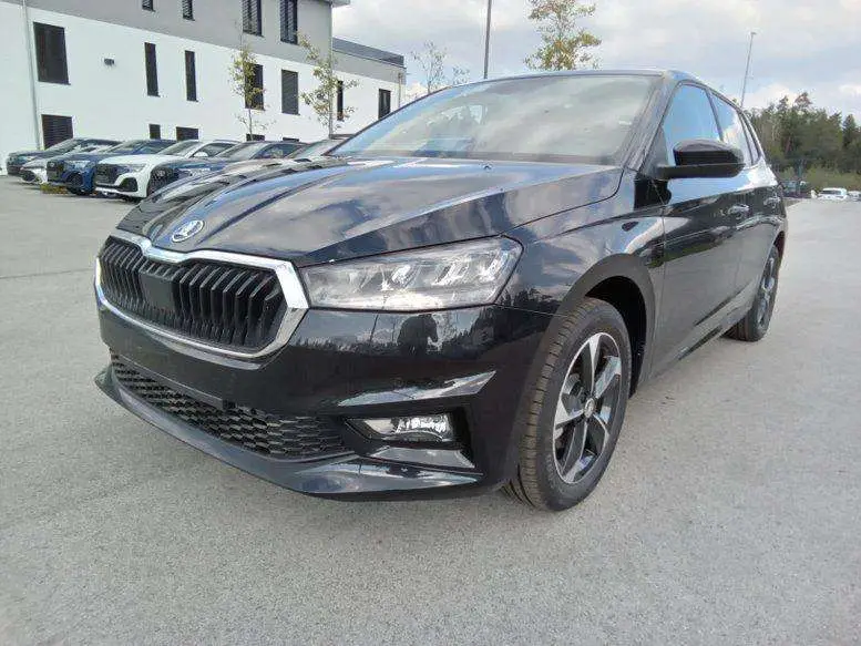 Photo 1 : Skoda Fabia 2024 Essence