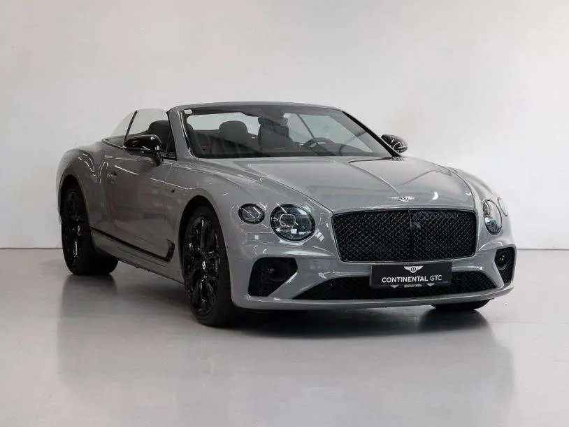 Photo 1 : Bentley Continental 2023 Essence