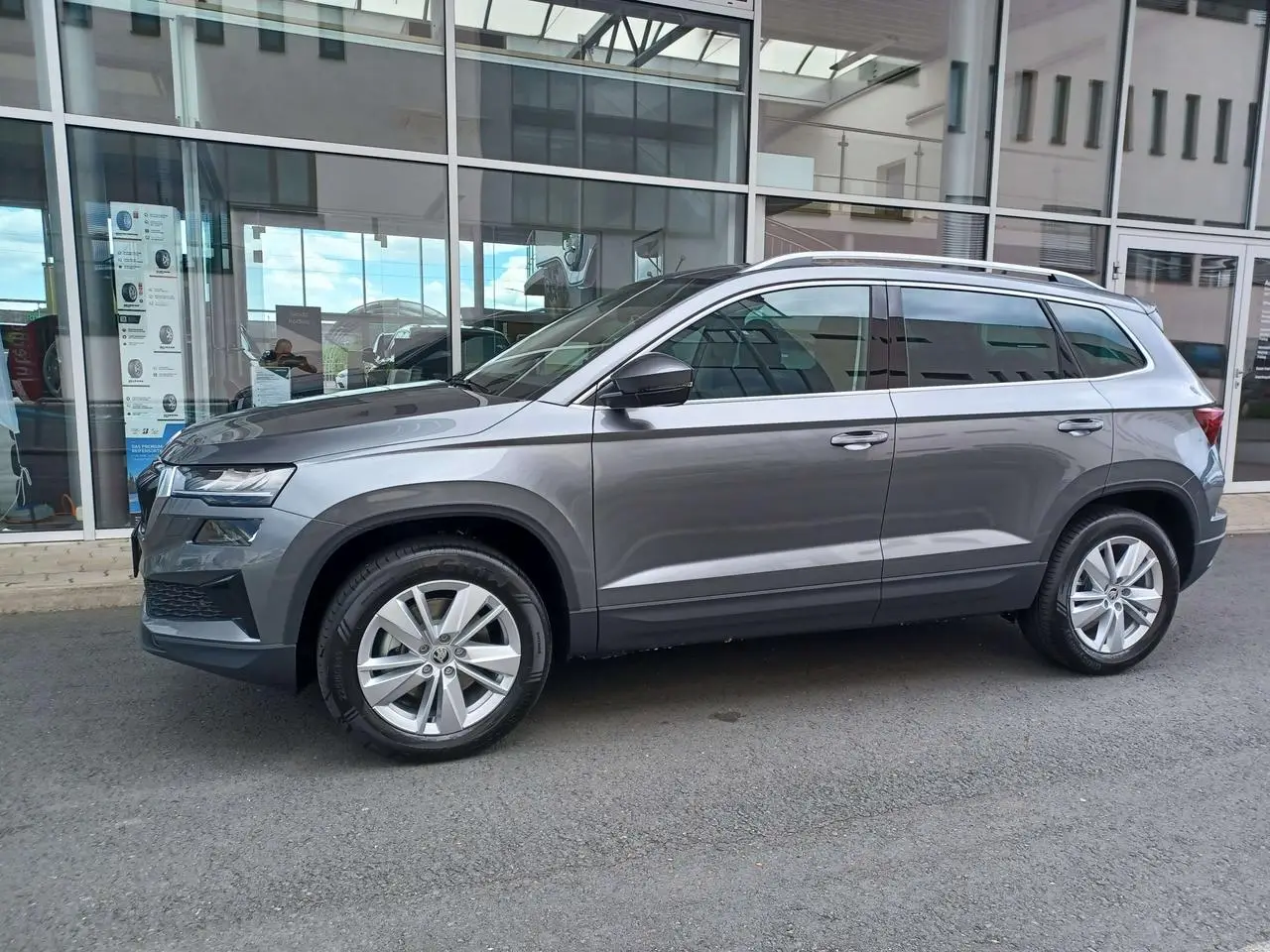 Photo 1 : Skoda Karoq 2024 Diesel