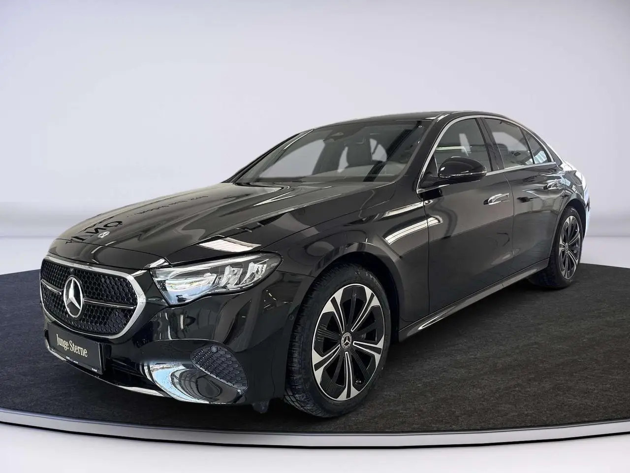 Photo 1 : Mercedes-benz Classe E 2024 Hybrid