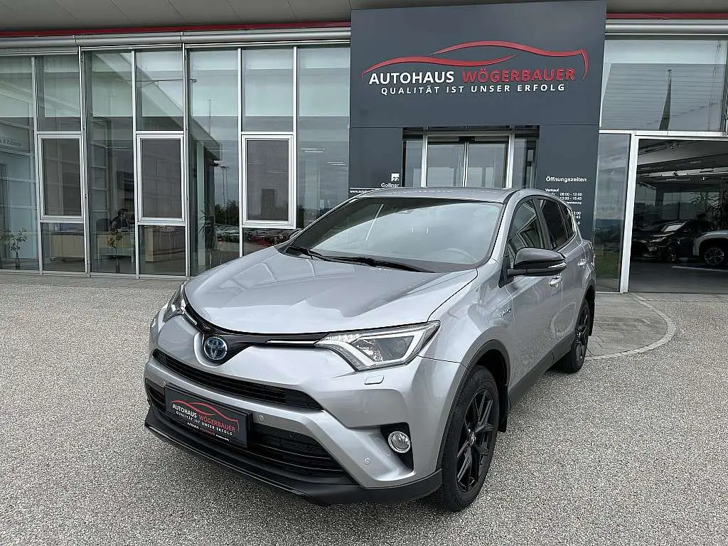 Photo 1 : Toyota Rav4 2018 Hybride