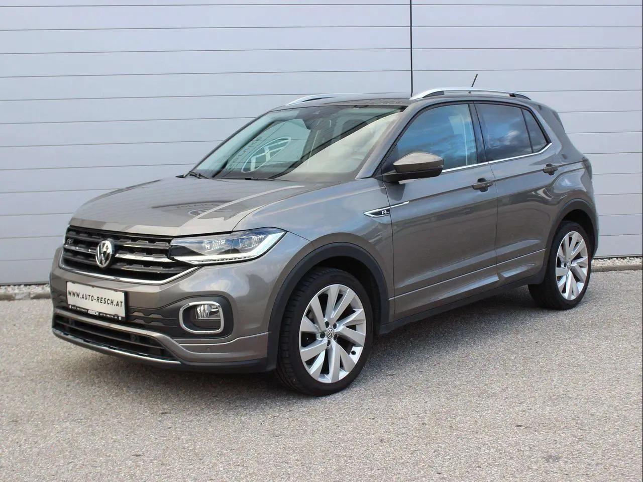 Photo 1 : Volkswagen T-cross 2019 Petrol