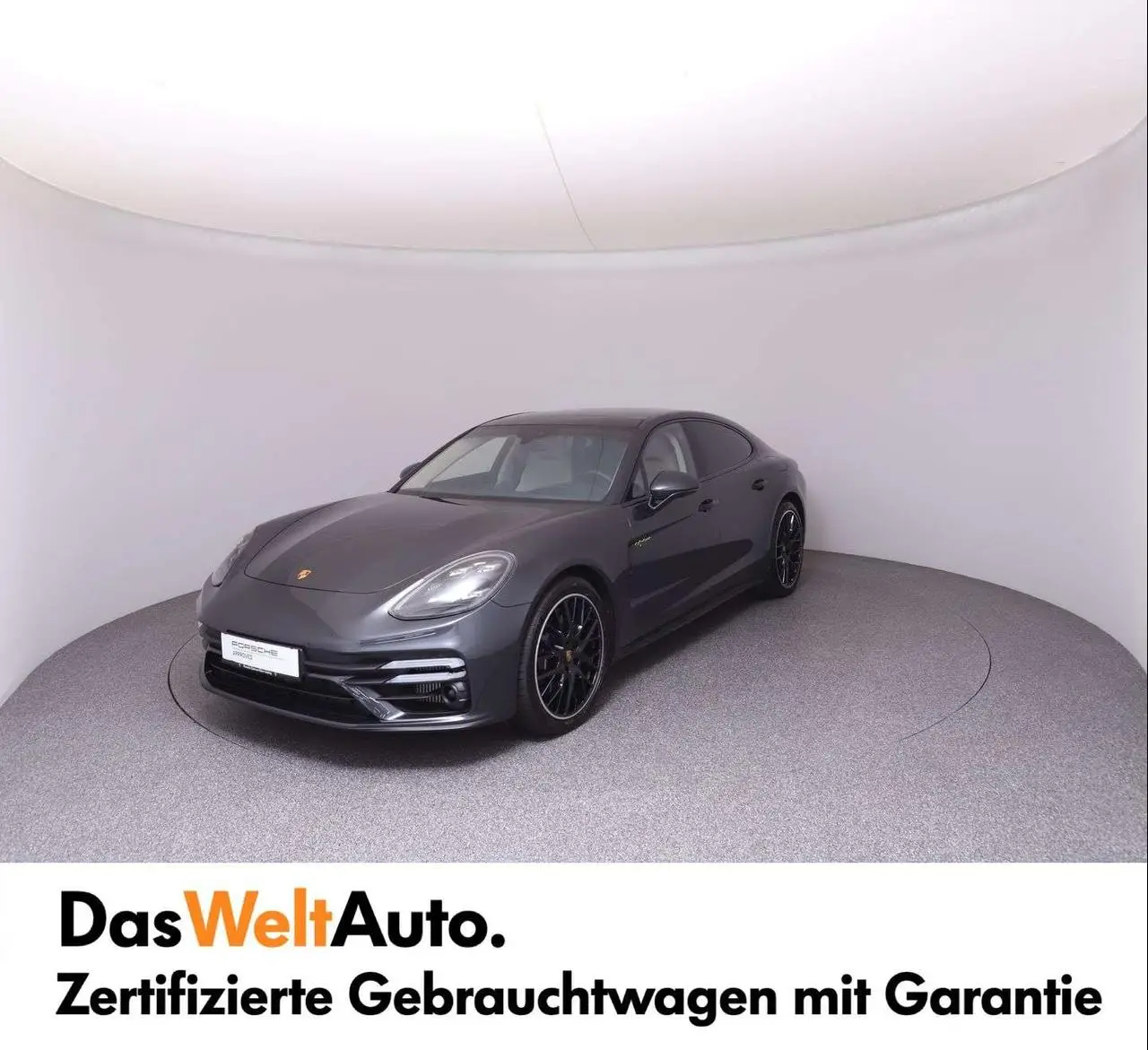 Photo 1 : Porsche Panamera 2023 Hybride