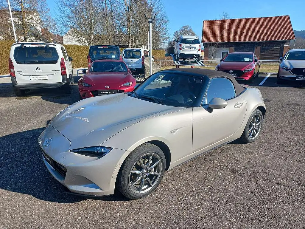 Photo 1 : Mazda Mx-5 2023 Essence