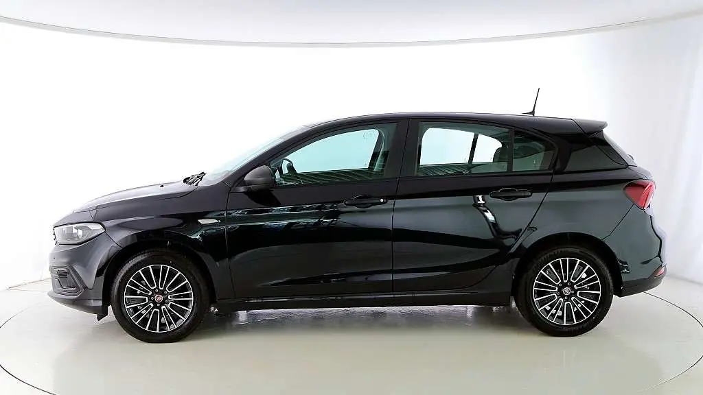 Photo 1 : Fiat Tipo 2024 Diesel