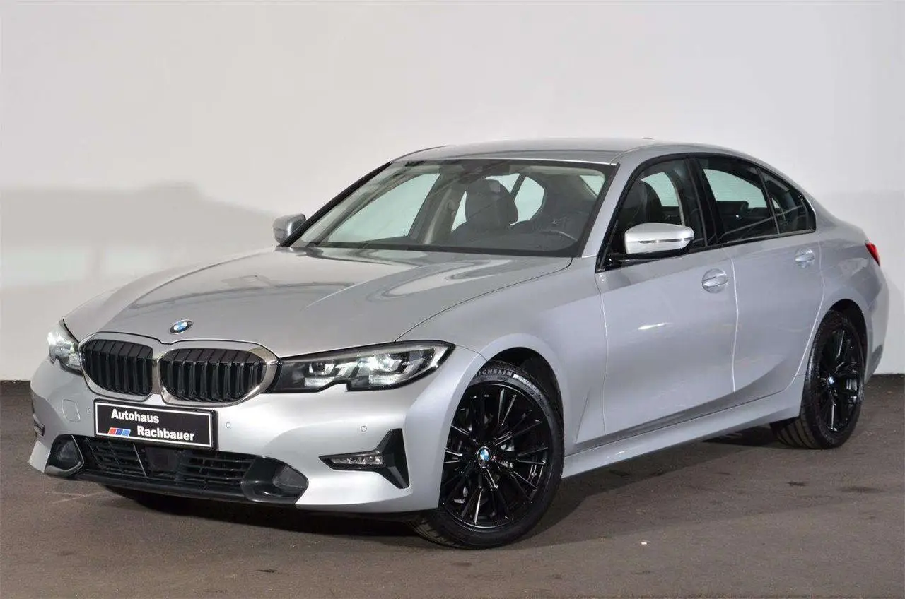 Photo 1 : Bmw Serie 3 2019 Diesel