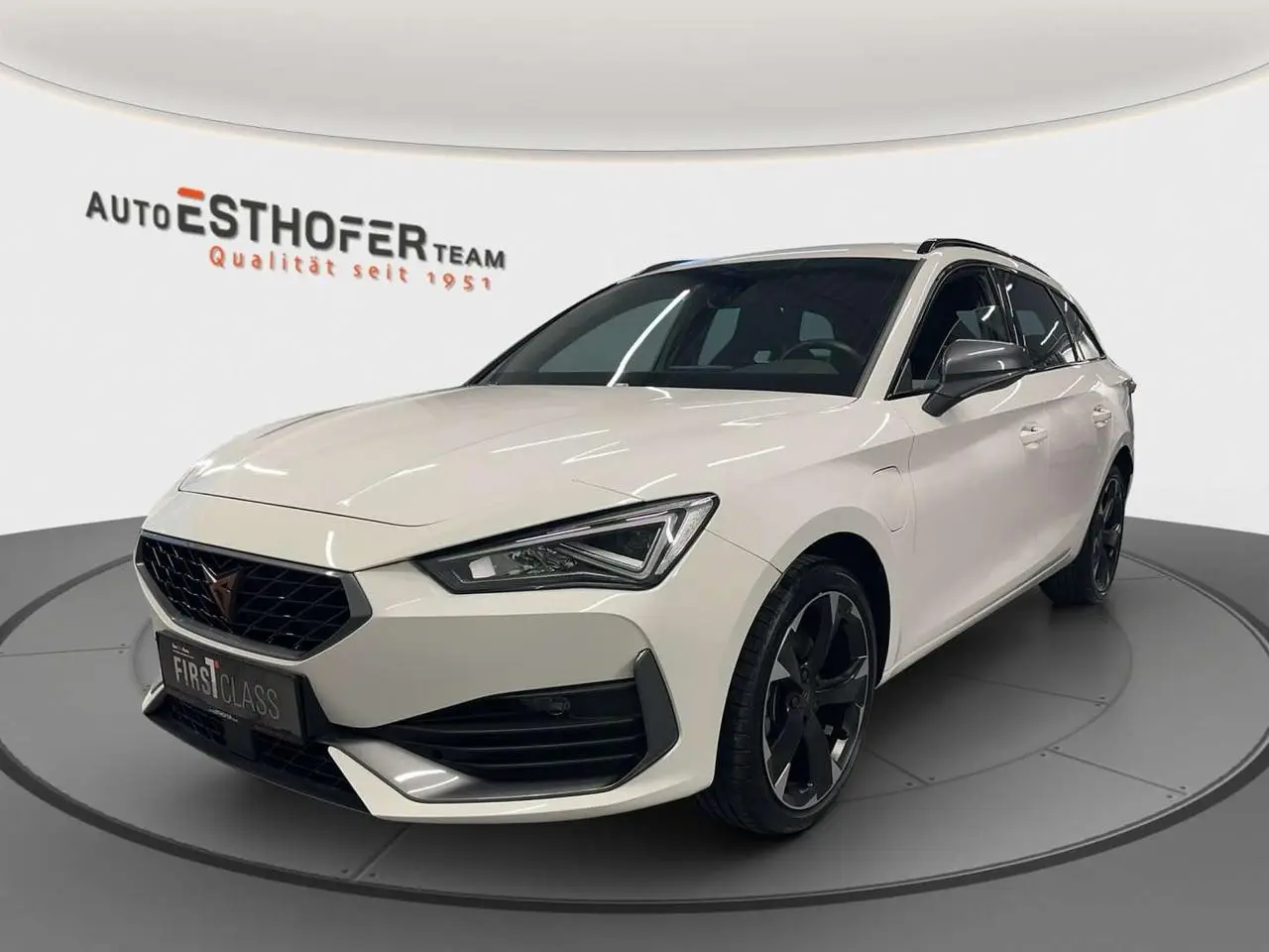 Photo 1 : Cupra Leon 2024 Hybrid