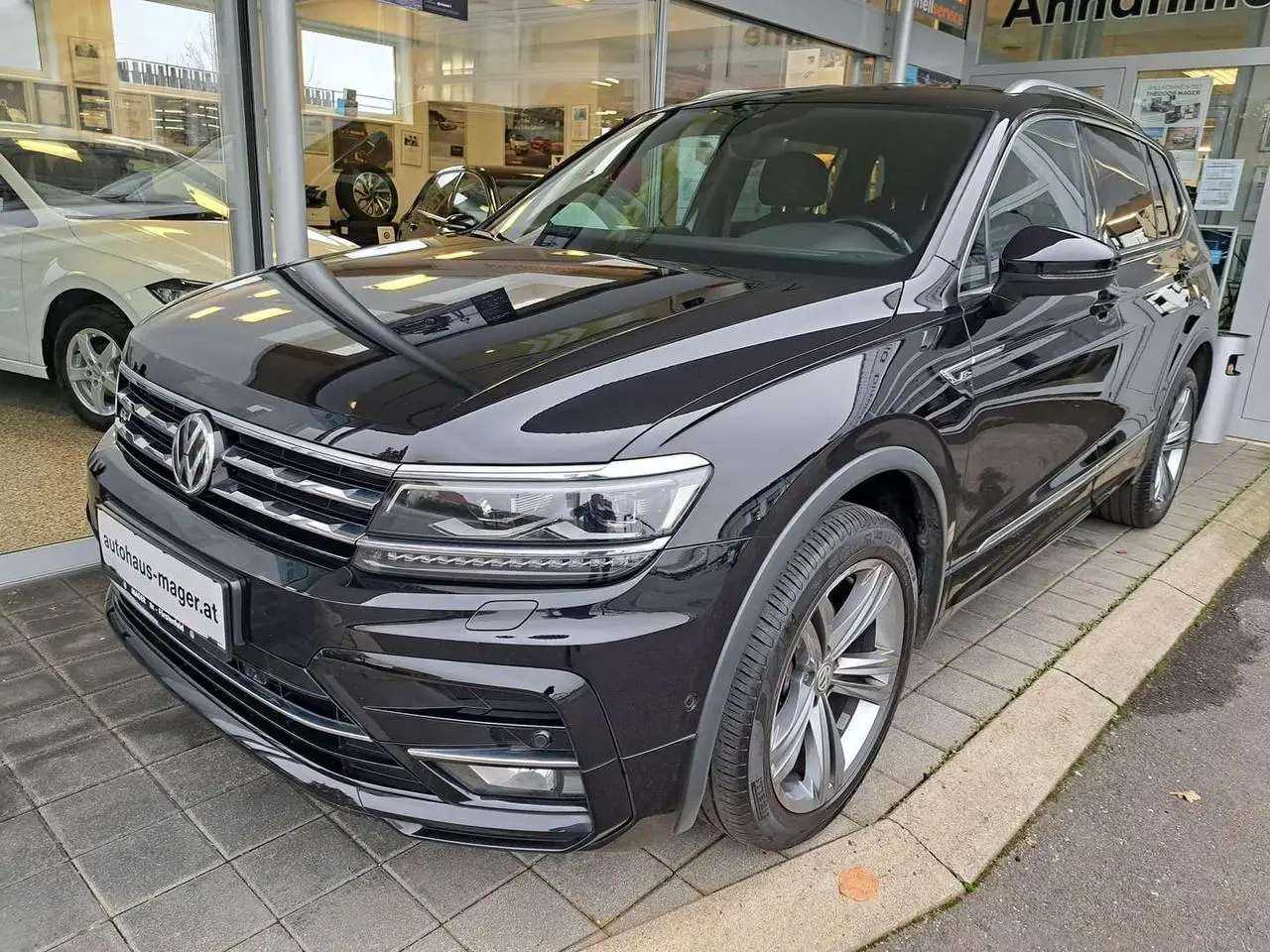 Photo 1 : Volkswagen Tiguan 2019 Diesel